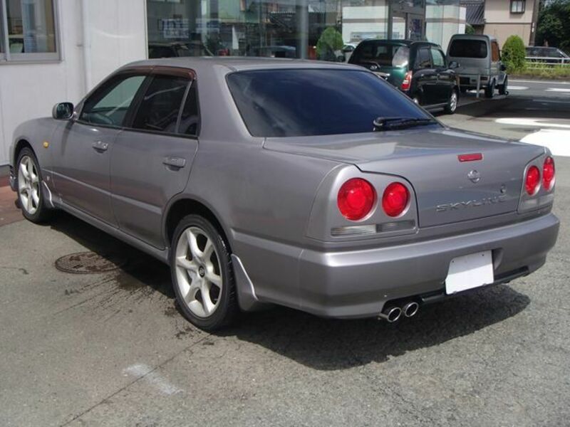 SKYLINE