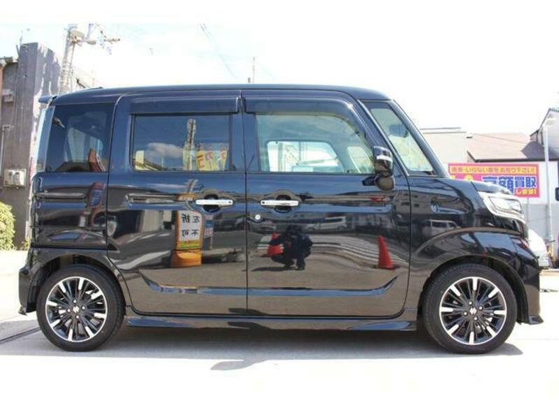 SPACIA CUSTOM
