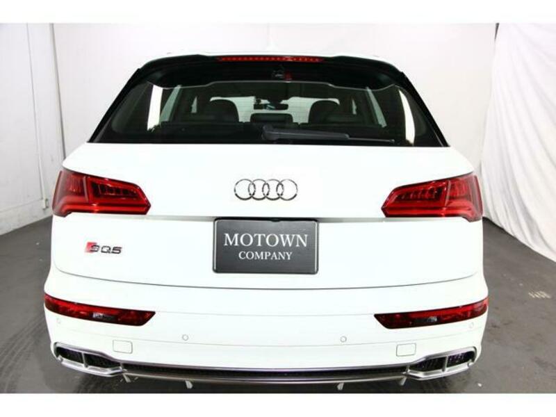 SQ5