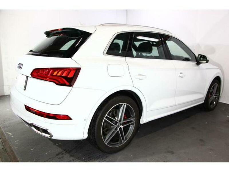 SQ5