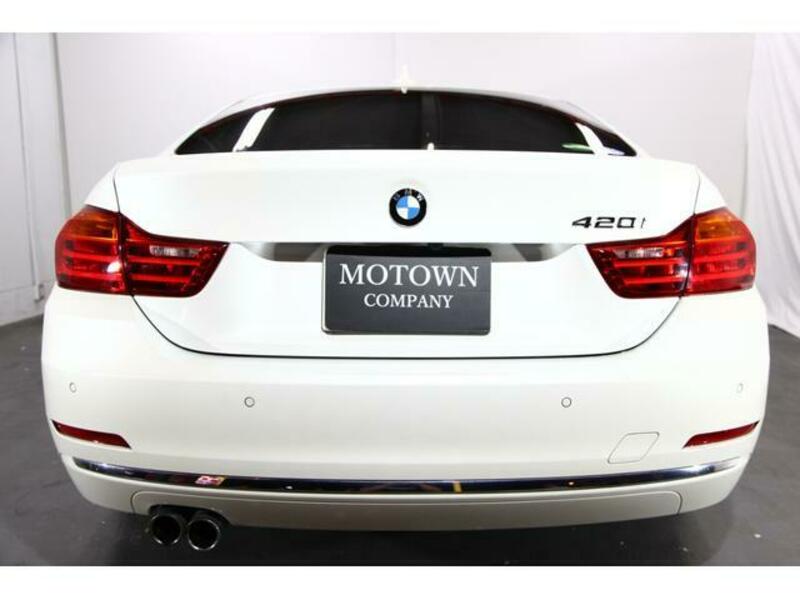 4 SERIES