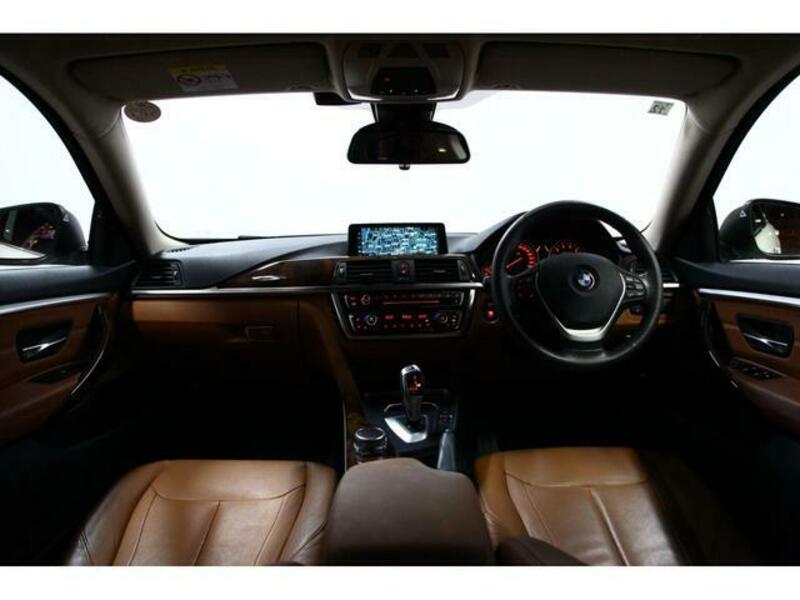 4 SERIES