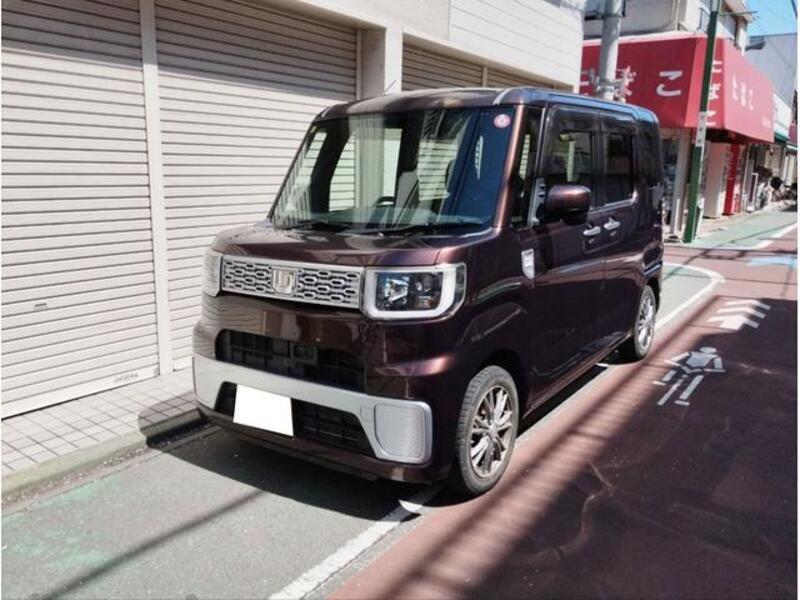 DAIHATSU WAKE
