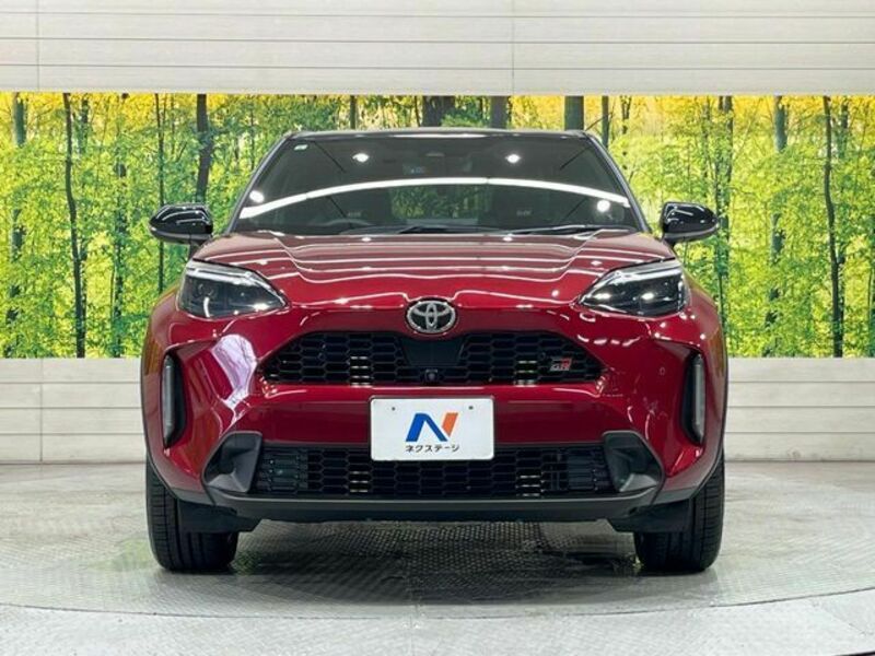 YARIS CROSS