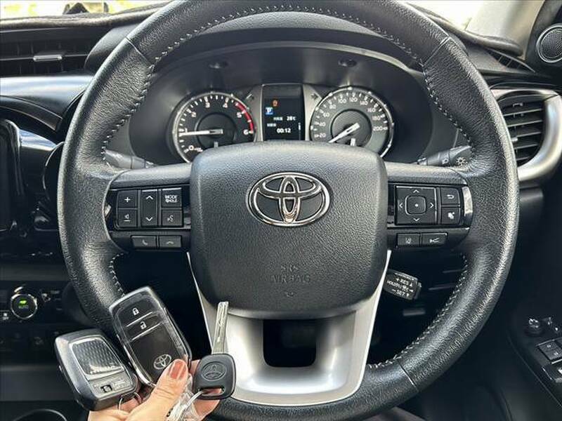 HILUX