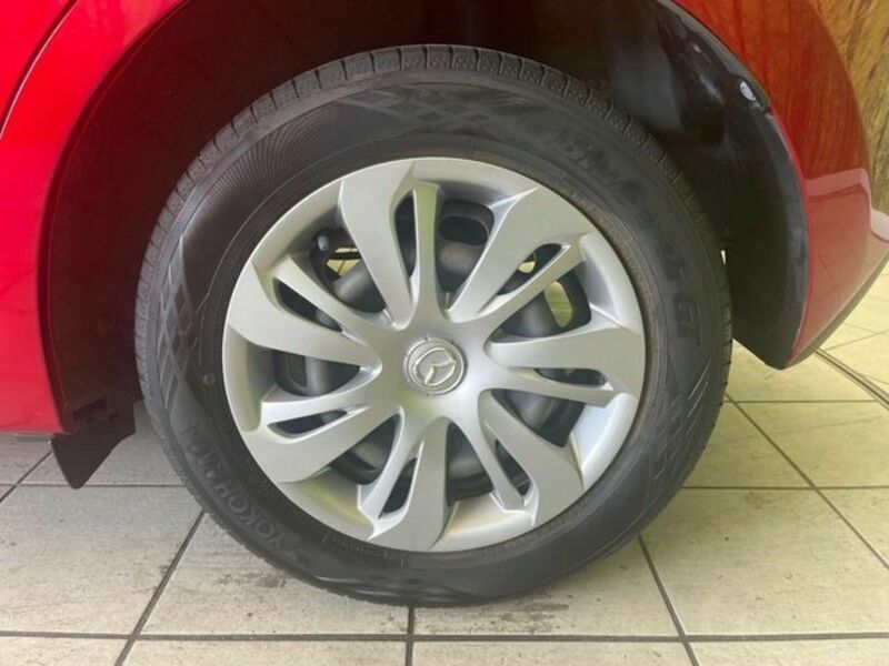 MAZDA2