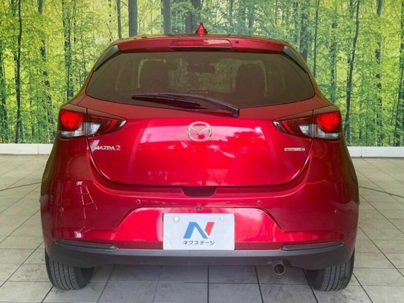 MAZDA2