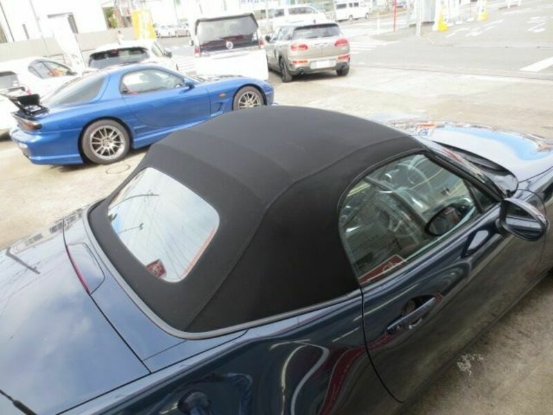 ROADSTER