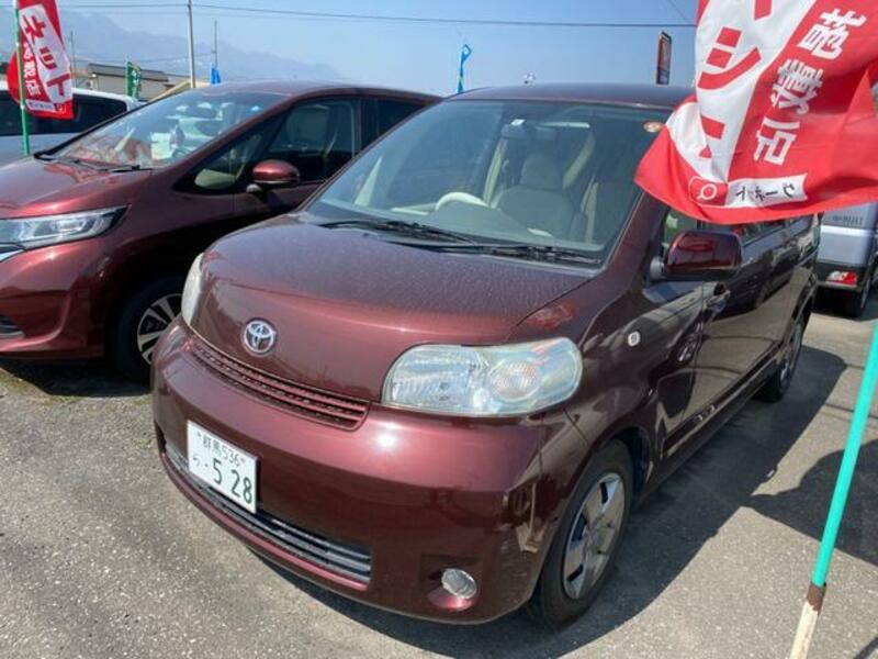 TOYOTA PORTE