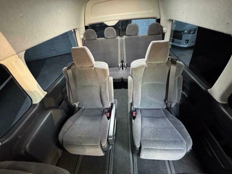 HIACE WAGON
