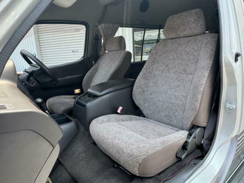 HIACE WAGON