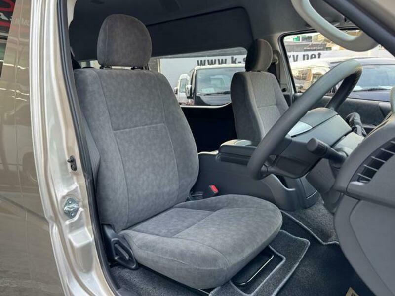 HIACE WAGON