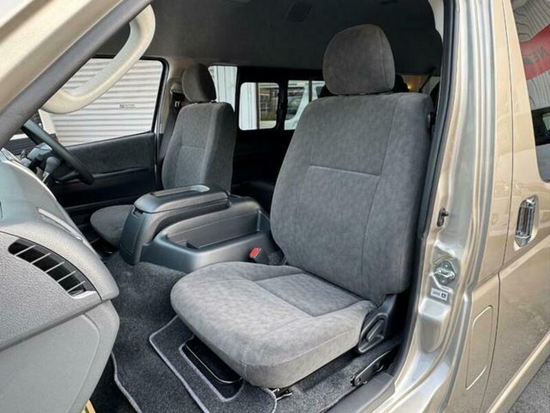 HIACE WAGON