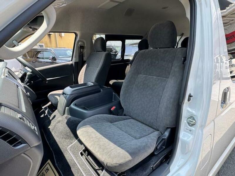 HIACE WAGON
