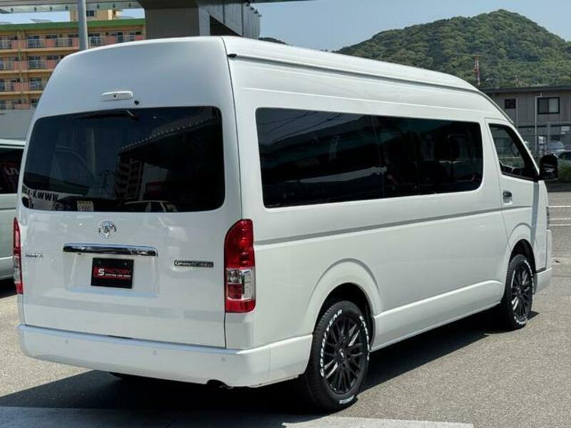 HIACE WAGON