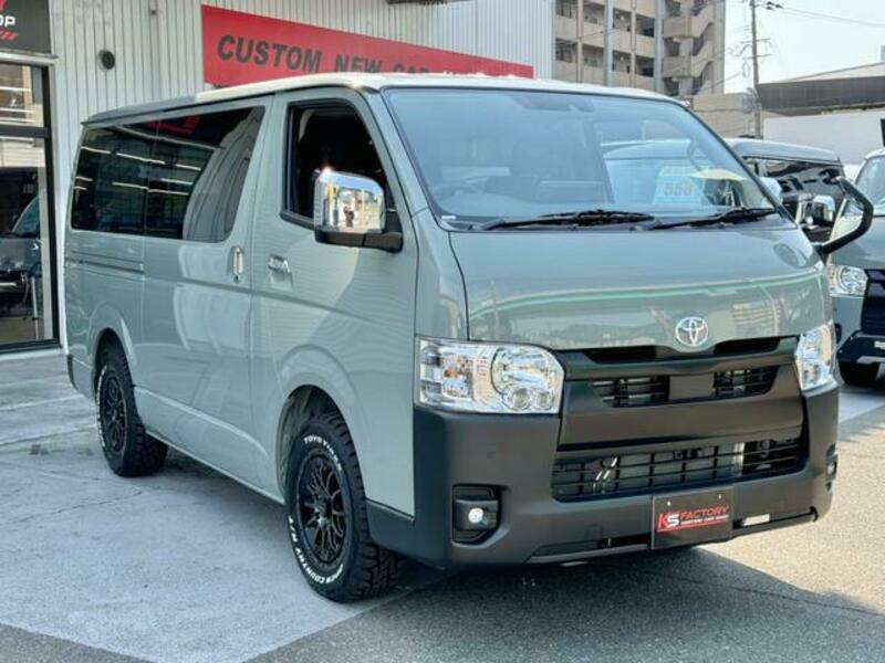 HIACE VAN