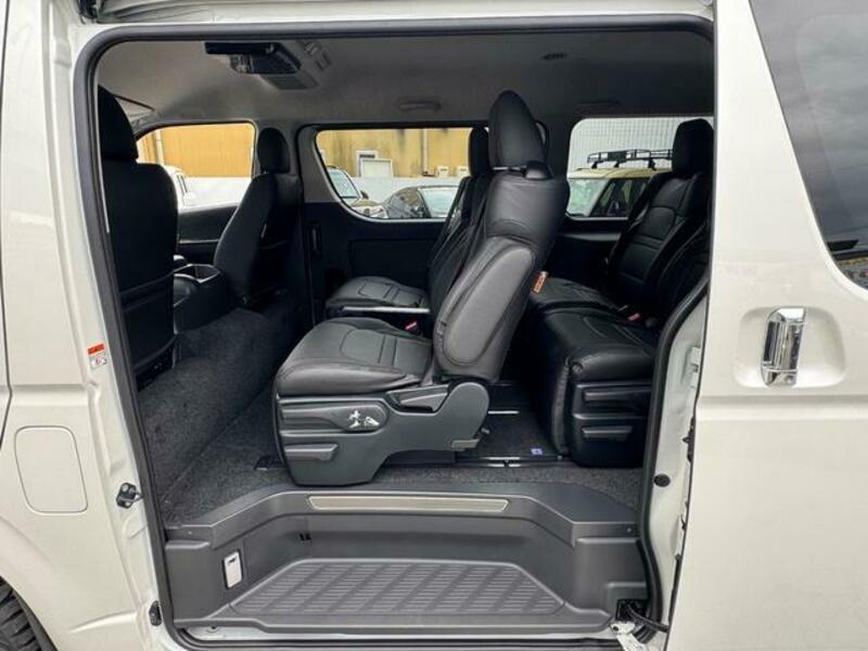 HIACE WAGON