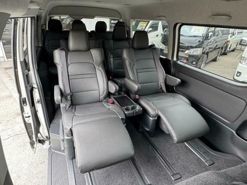 HIACE WAGON