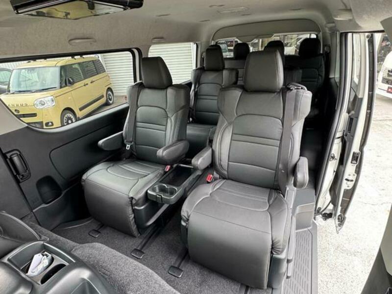 HIACE WAGON