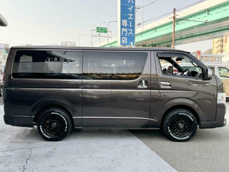 HIACE VAN