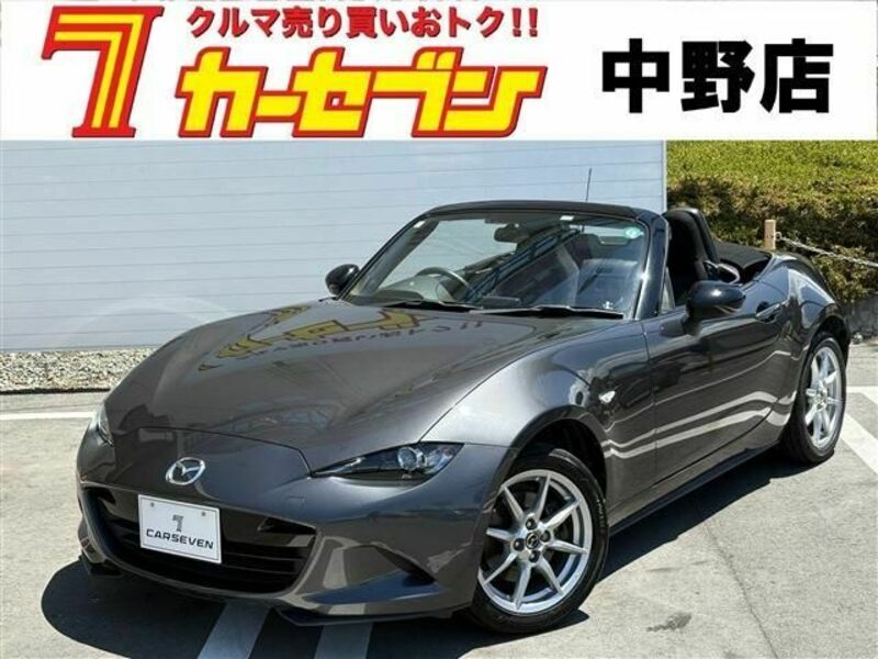 ROADSTER-0