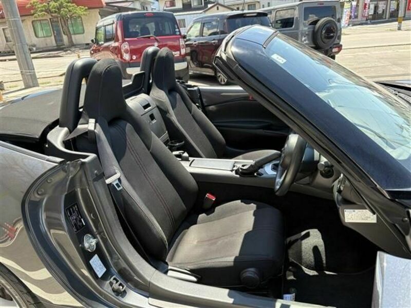 ROADSTER