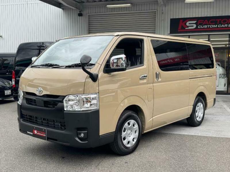 HIACE VAN