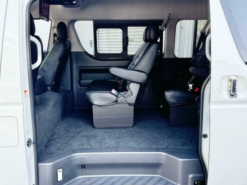 HIACE WAGON