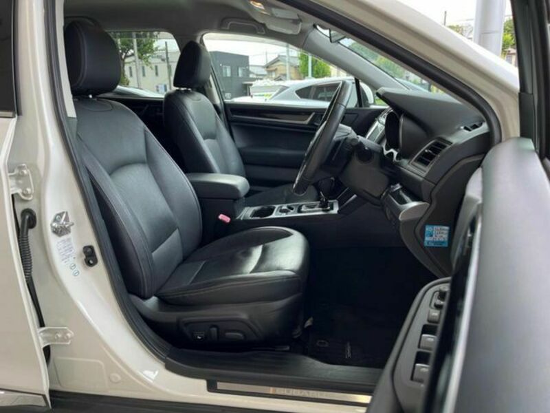 LEGACY OUTBACK