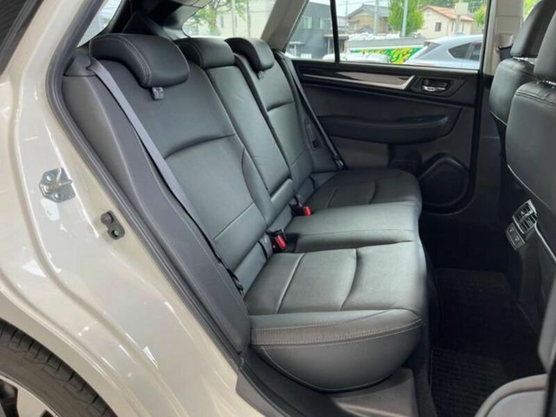 LEGACY OUTBACK