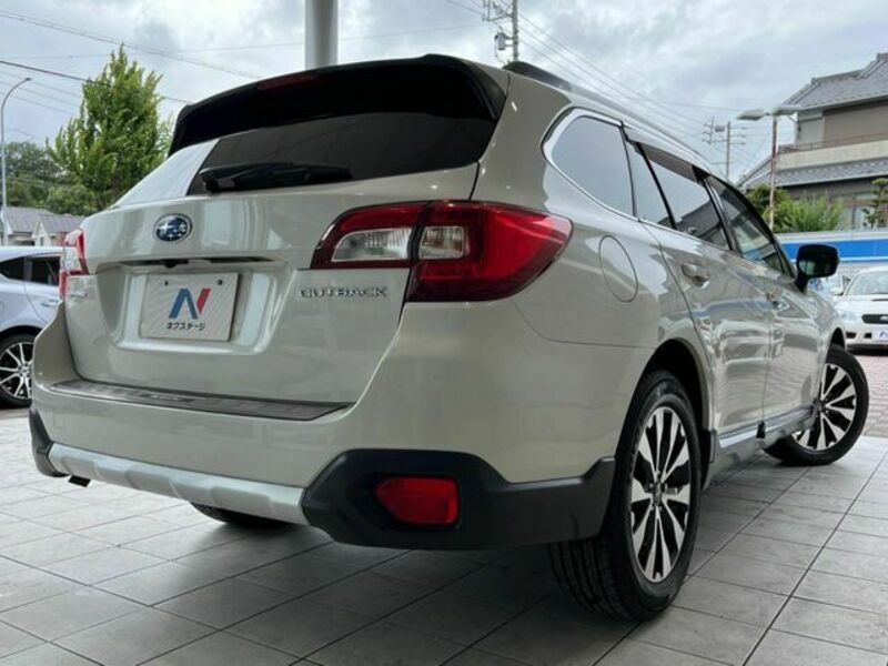 LEGACY OUTBACK
