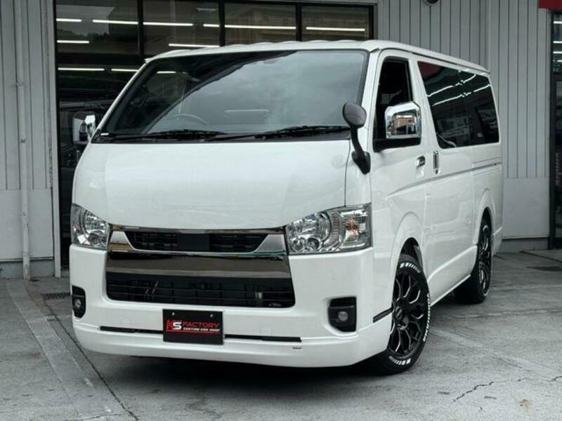HIACE VAN
