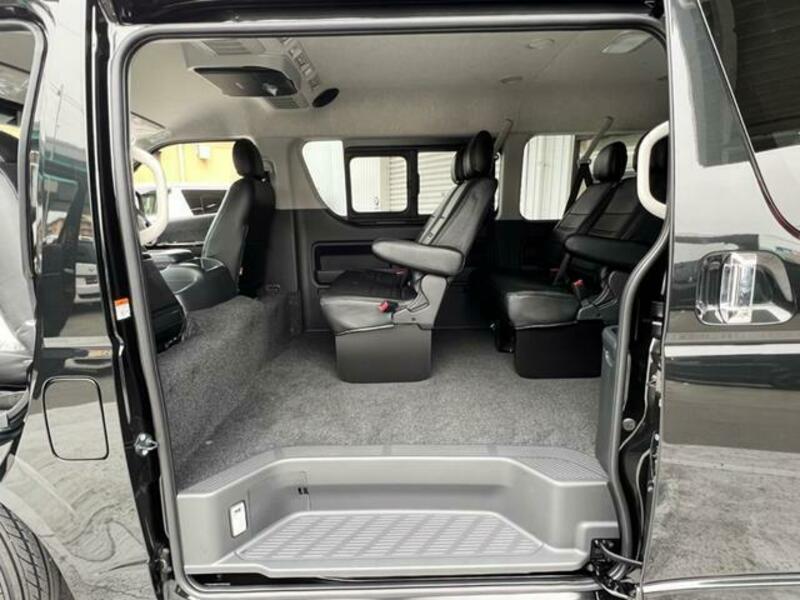 HIACE WAGON
