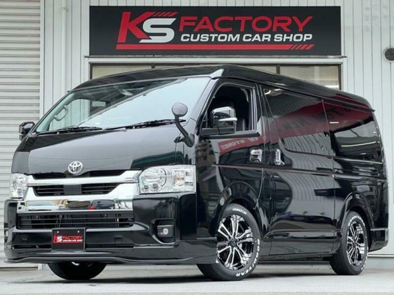 TOYOTA HIACE WAGON