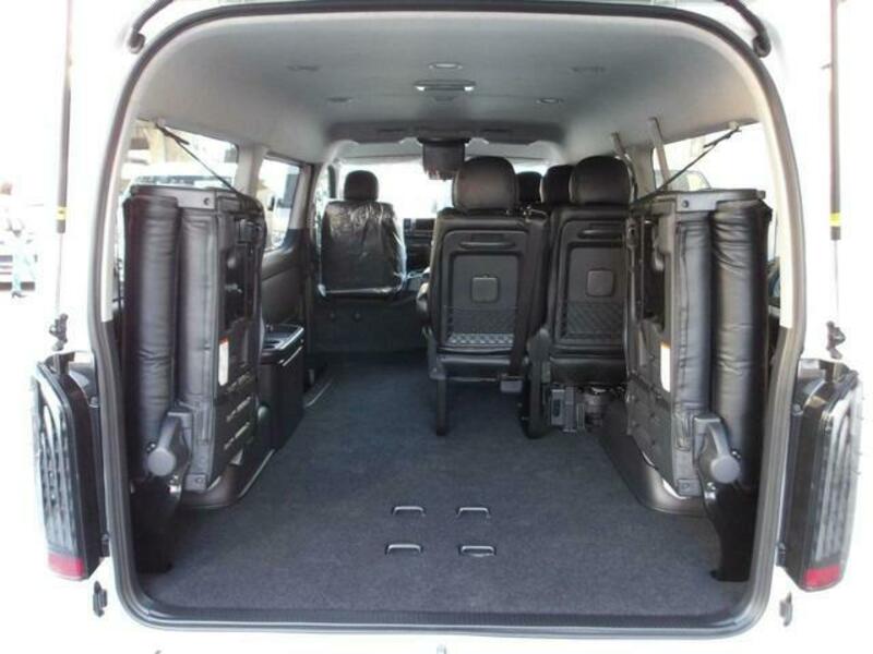 HIACE WAGON