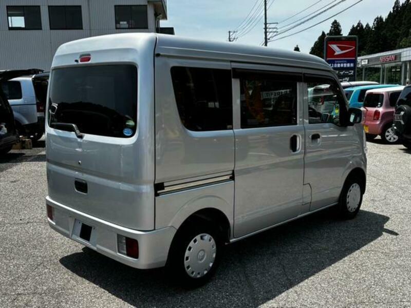 MINICAB VAN