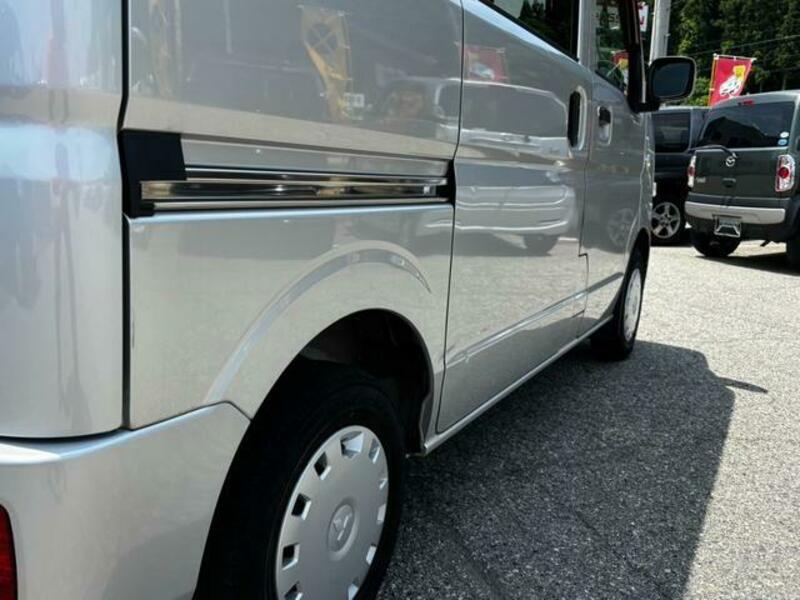 MINICAB VAN