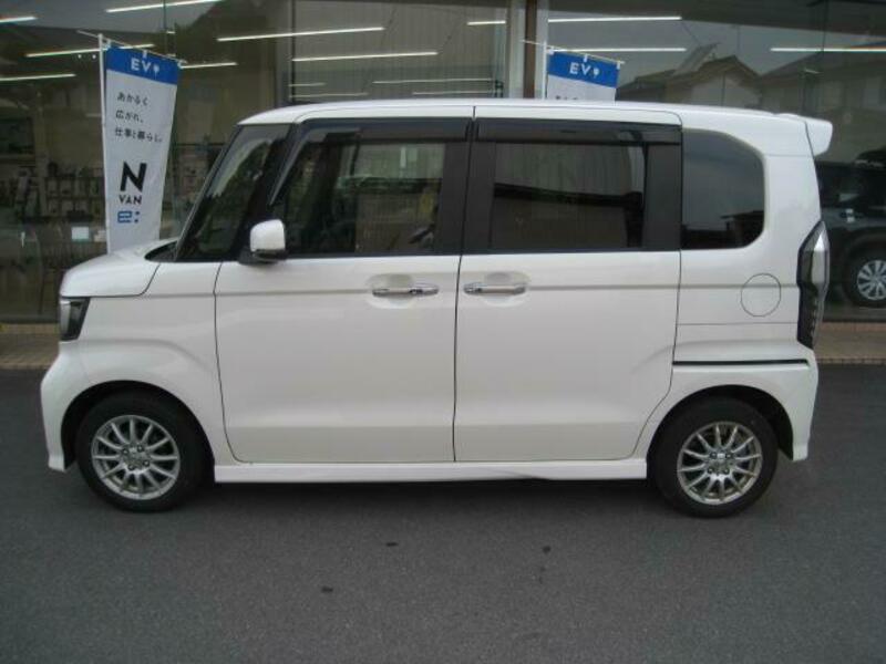 N BOX CUSTOM