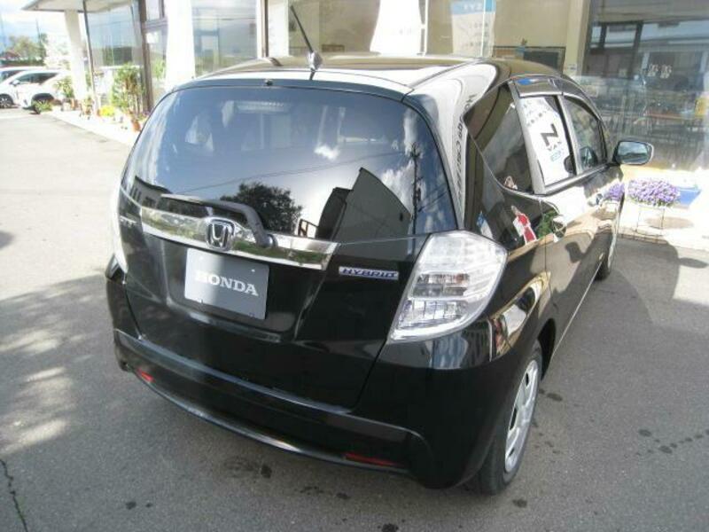 FIT HYBRID