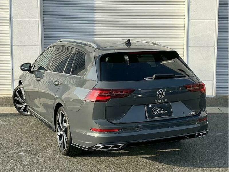 GOLF VARIANT