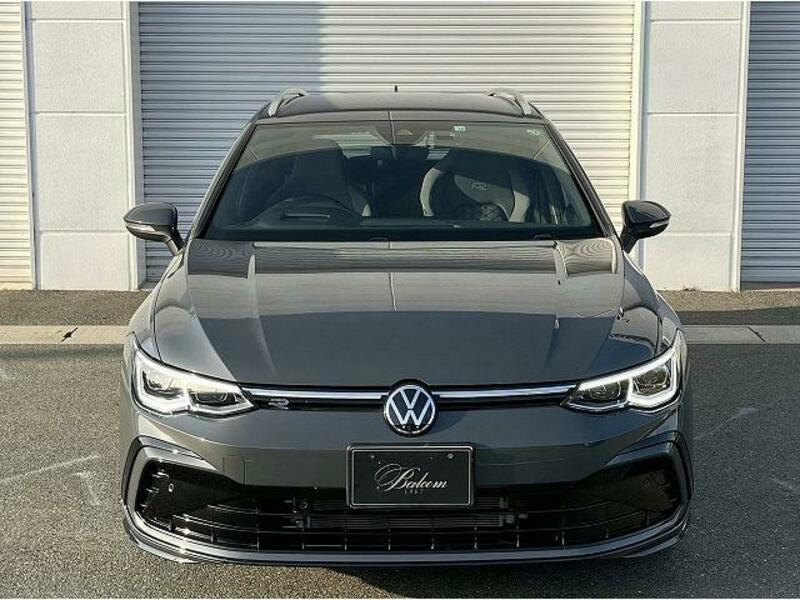 GOLF VARIANT
