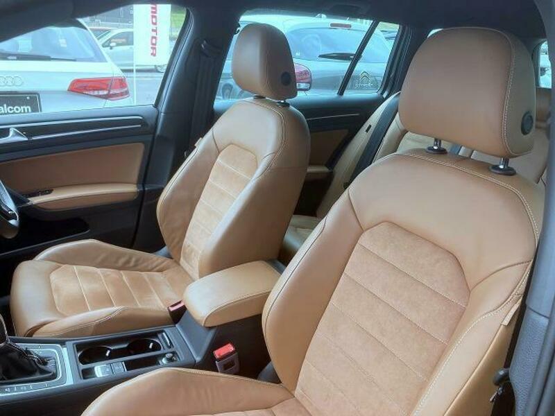GOLF VARIANT