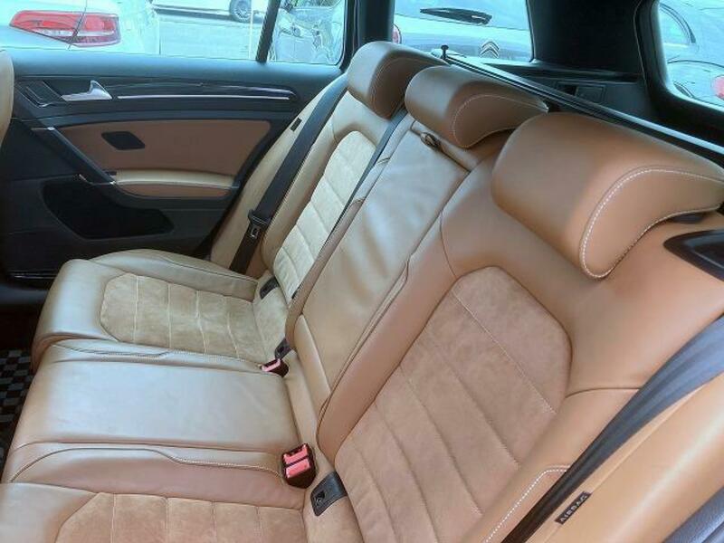 GOLF VARIANT