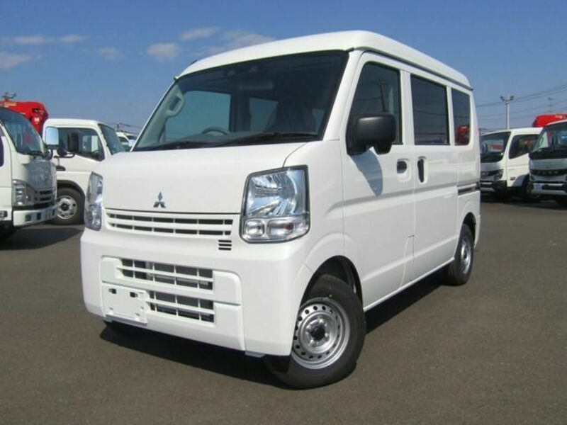 MITSUBISHI MINICAB VAN