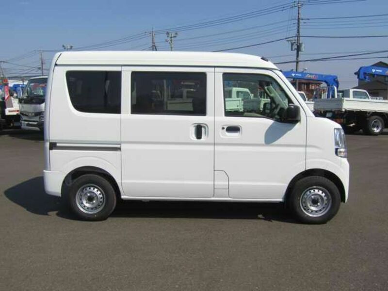 MINICAB VAN