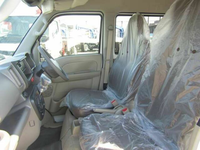 MINICAB VAN
