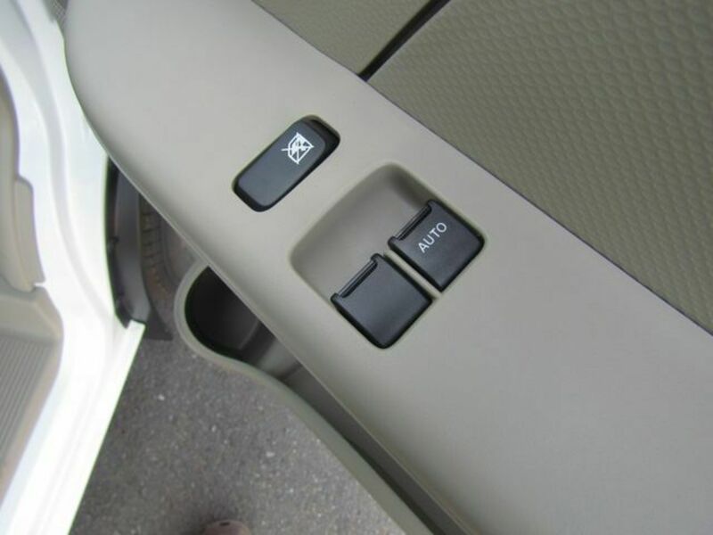 MINICAB VAN