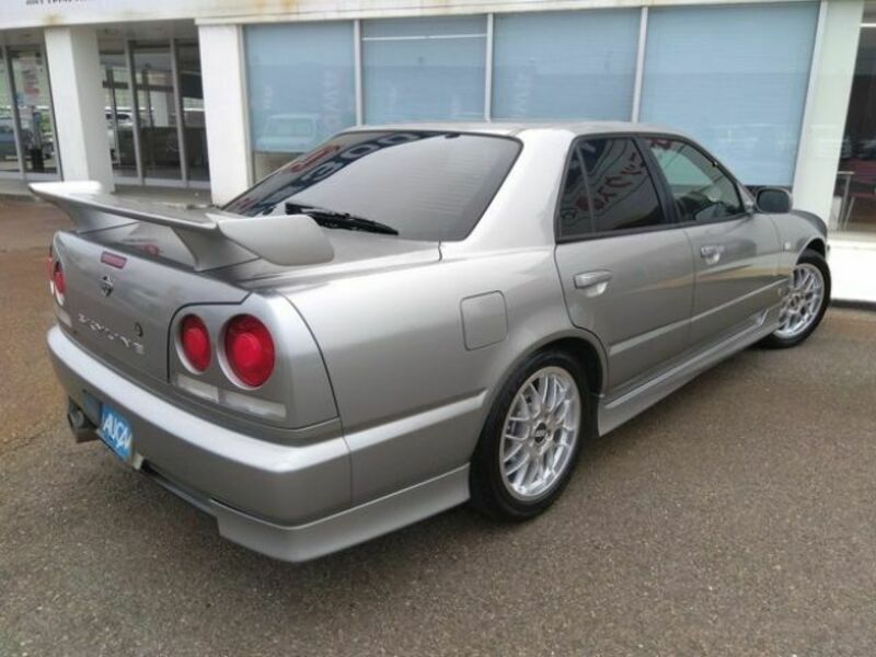 SKYLINE