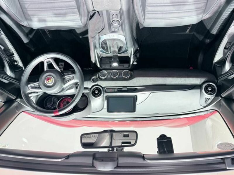 ABARTH 124 SPIDER