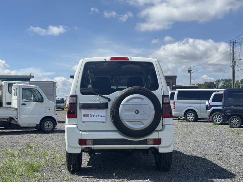 PAJERO MINI